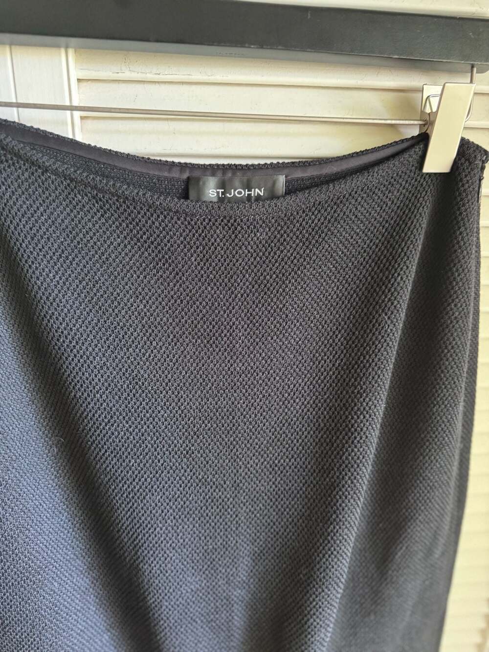 St. John Black Wool Blend Knit Pencil Skirt Size 4